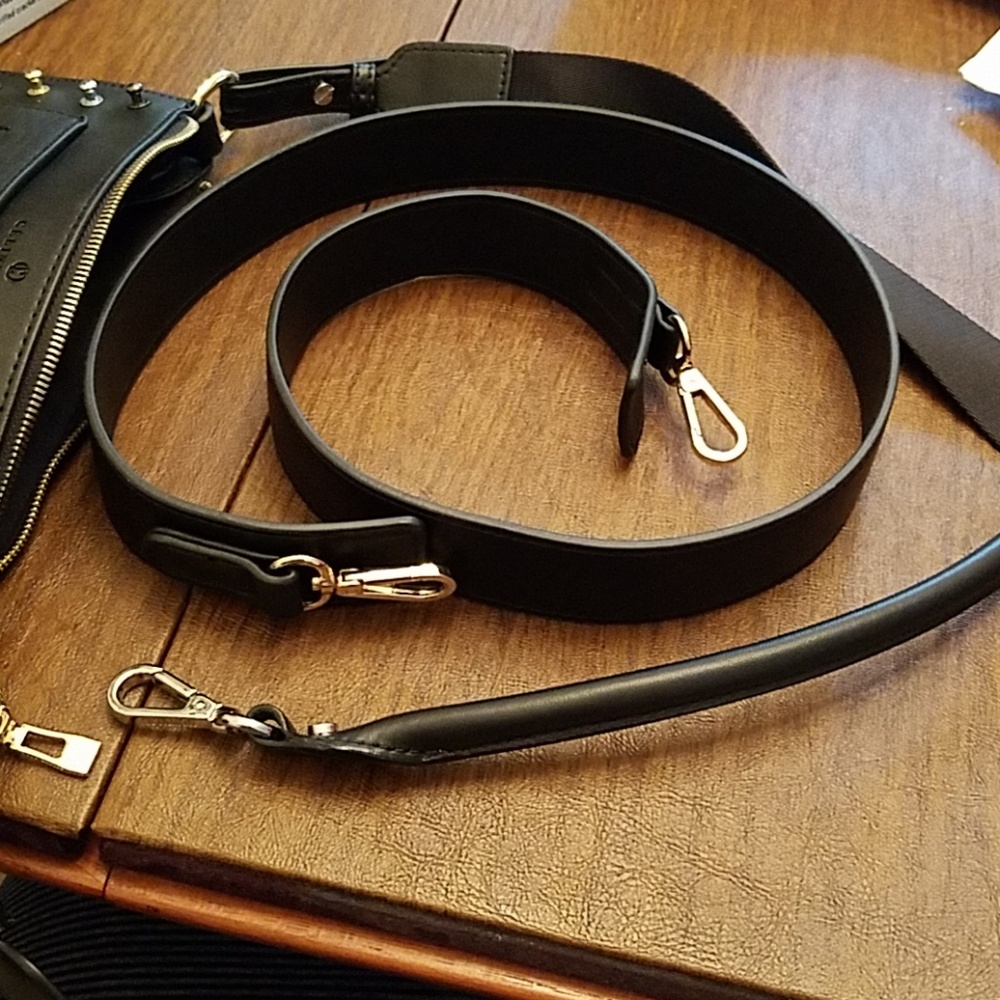 Celine Dion Black Leather Handbag - Picture 3 of 3